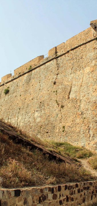 Fort génois de Tabarka الحصن الجنوي بطبرقة